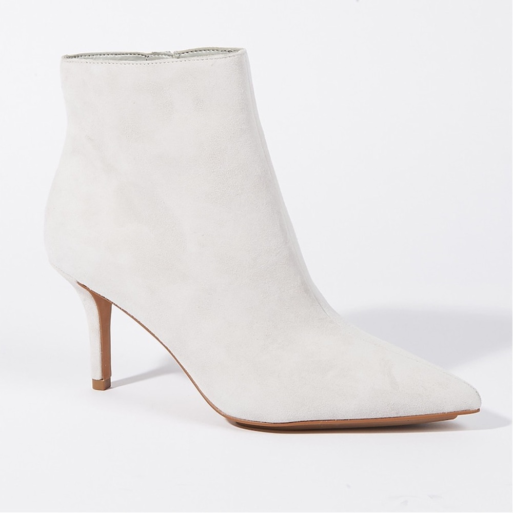 Vince Camuto -Freikti Pointy Toe Bootie- NWT
Size 8.5